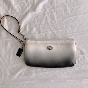 COACH Peyton ombré go go Wristlet